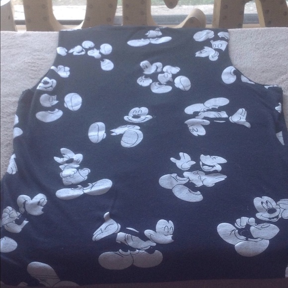 Disney-3 Muscle/sleeveless graphic shirts - Picture 5 of 8